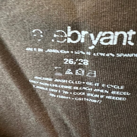 Lane Bryant 26/28 Olive Green Cami with Adjustable Straps - Picture 3 of 6